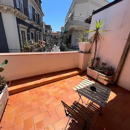 La Terrazza Sul Castello شقة